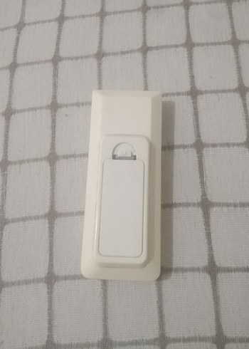 Briscool Gri Klima Kumandası akıllı kumanda - Görsel 2