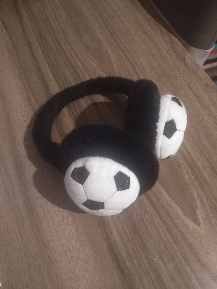 Futbol Topu Tasarımlı Siyah Kulaklık - Görsel 3