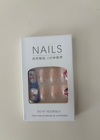 Yılbaşı Desenli Tırnak Süslemeleri - Görsel 6