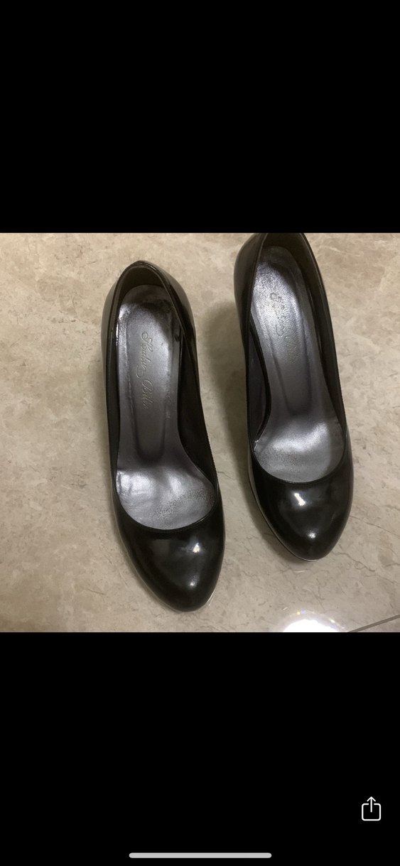 Kadın Siyah Parlak Rugan Topuklu Ayakkabı - Görsel 2