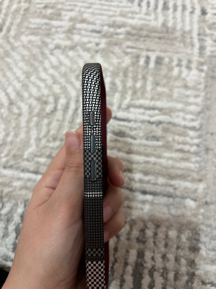 İPhone 16 pro Siyah Gri Elastikli Telefon Kılıfı - Görsel 4