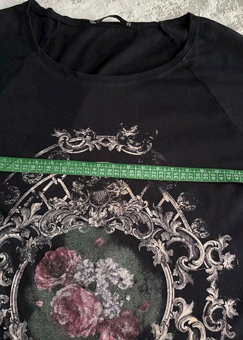 MUDO Gotik Desenli Siyah T-shirt - Görsel 2