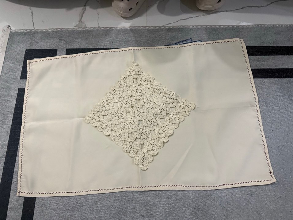 Klasik Dantel İşlemeli Masa Örtüsü - Görsel 2