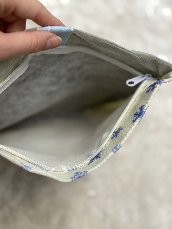 Çocuklar için Beyaz Frozen Okul Çantası - Görsel 4