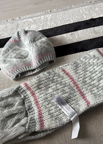 defacto 12+ Yaş, > 23 cm