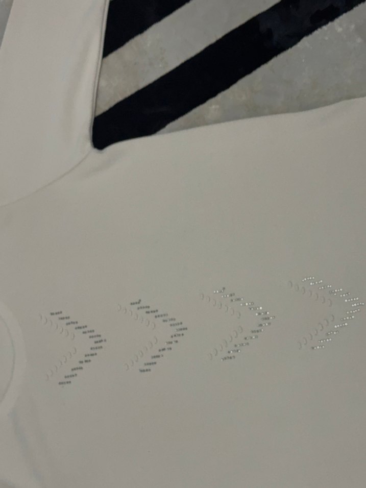 Kadın Beyaz Nakışlı Uzun Kollu Pamuklu Tişört - Görsel 5