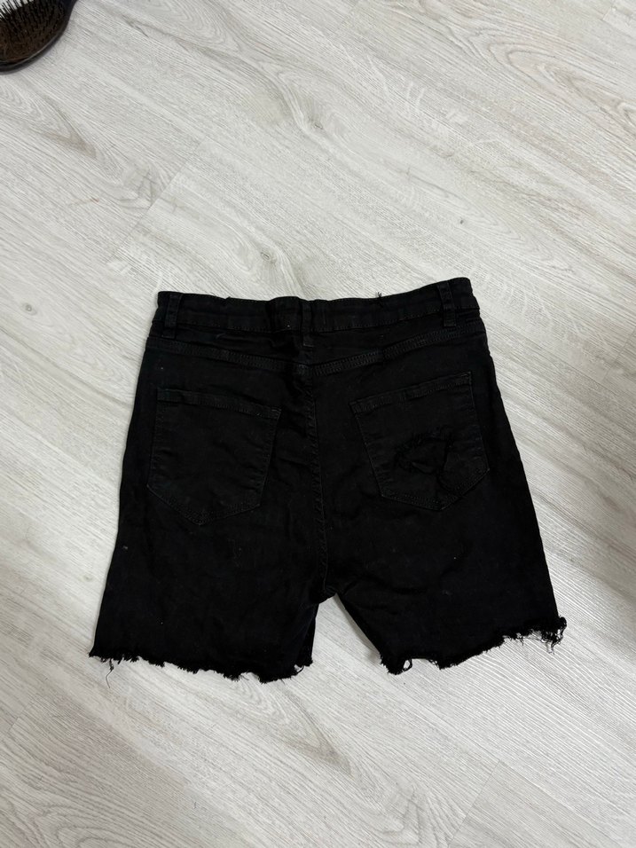 Siyah Mini Denim Şort - Görsel 2