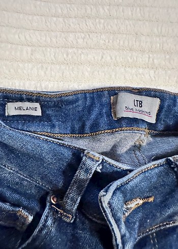 Kadın Mavi Normal Boy Dar Kesim Kot Pantolon - Görsel 5