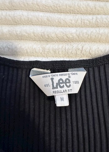 Lee marka Siyah V Yaka Triko Askılı Bluz - Görsel 4