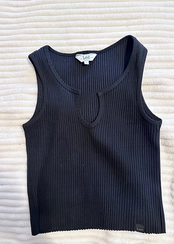 Lee marka Siyah V Yaka Triko Askılı Bluz - Görsel 2