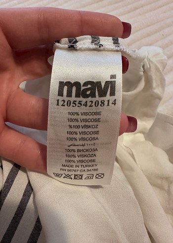 Mavi Marka V Yakalı Beyaz Gri Çizgili Pamuk Gömlek - Görsel 5