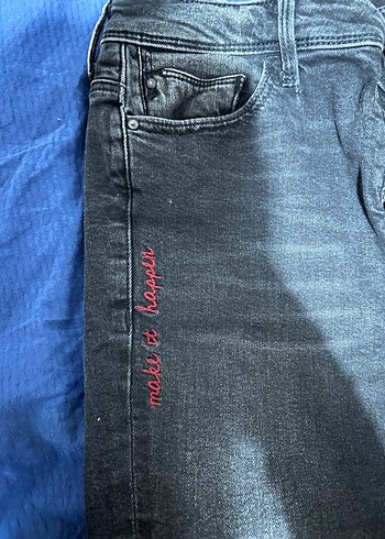 Mavi Marka Siyah Nakışlı Kadın Denim Skinny Jean - Görsel 3