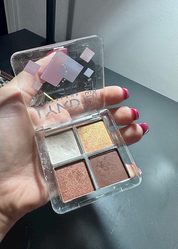 LYKD Çok Renkli Koyu Far Paleti - Görsel 3