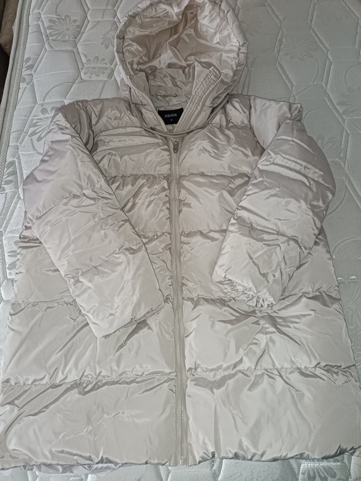 XSIDE Beyaz Kapüşonlu Kadın Kışlık Mont - Görsel 4