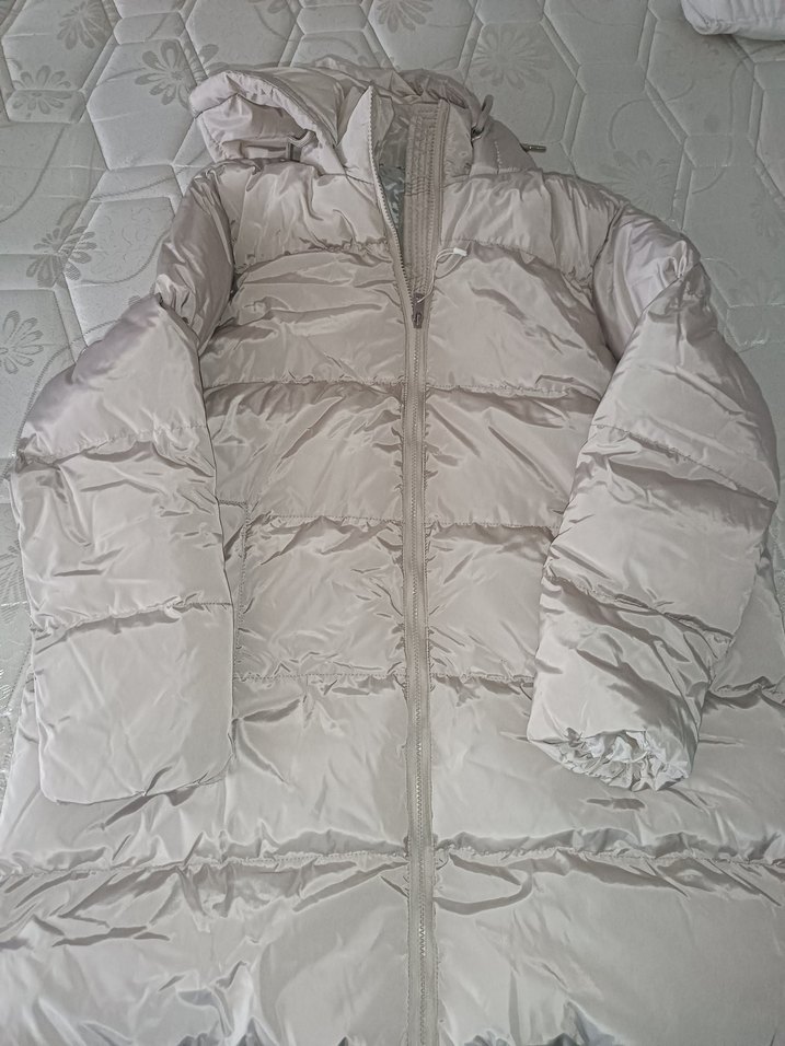 XSIDE Beyaz Kapüşonlu Kadın Kışlık Mont - Görsel 2