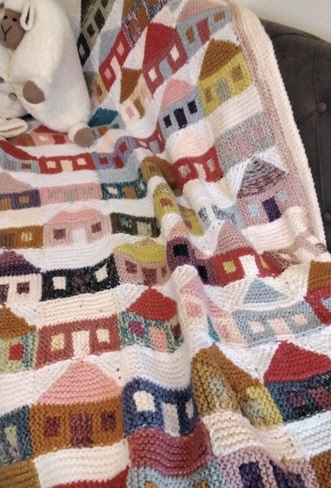 Nakışlı Çok Renkli Örgü Battaniye - Görsel 5