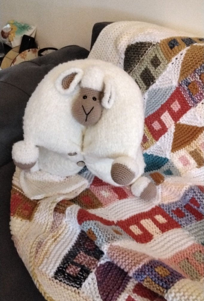 Nakışlı Çok Renkli Örgü Battaniye - Görsel 4