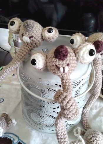 Gri El Örgüsü Peluş Oyuncak ve demlik şapkası - Görsel 4