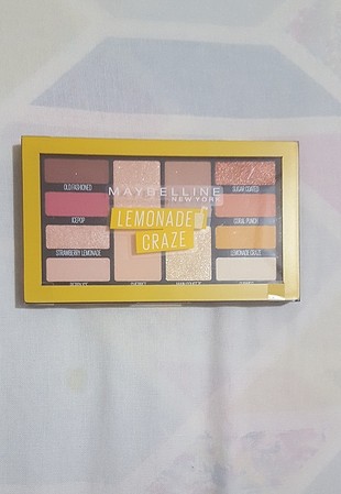 Maybelline-Far Paleti