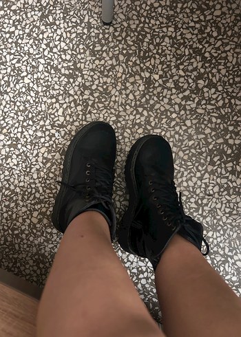 Siyah Bağcıklı Platform Topuklu Punk Botlar - Görsel 4