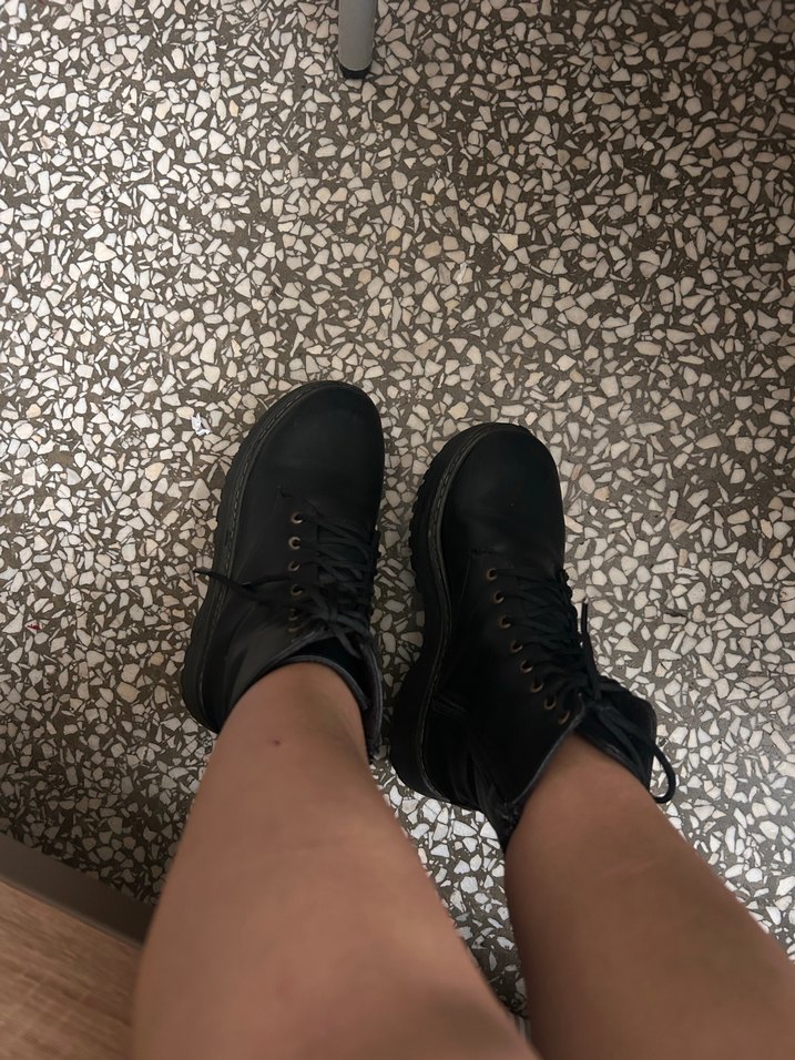 Siyah Bağcıklı Platform Topuklu Punk Botlar - Görsel 4