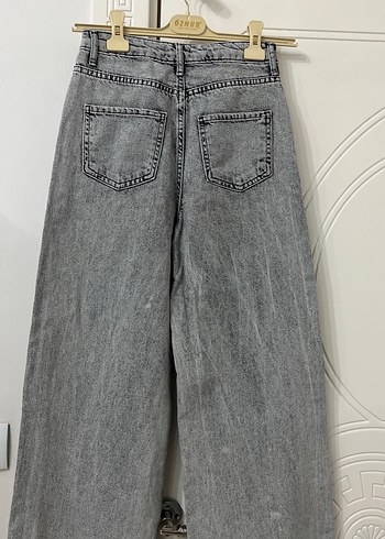 Gri Bol Kesim Midi Kot Pantolon - Görsel 4