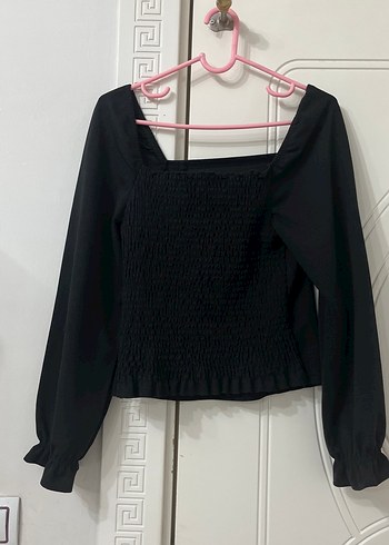 Siyah Göğüs Yaka Uzun Kollu Kadın Bluz - Görsel 3