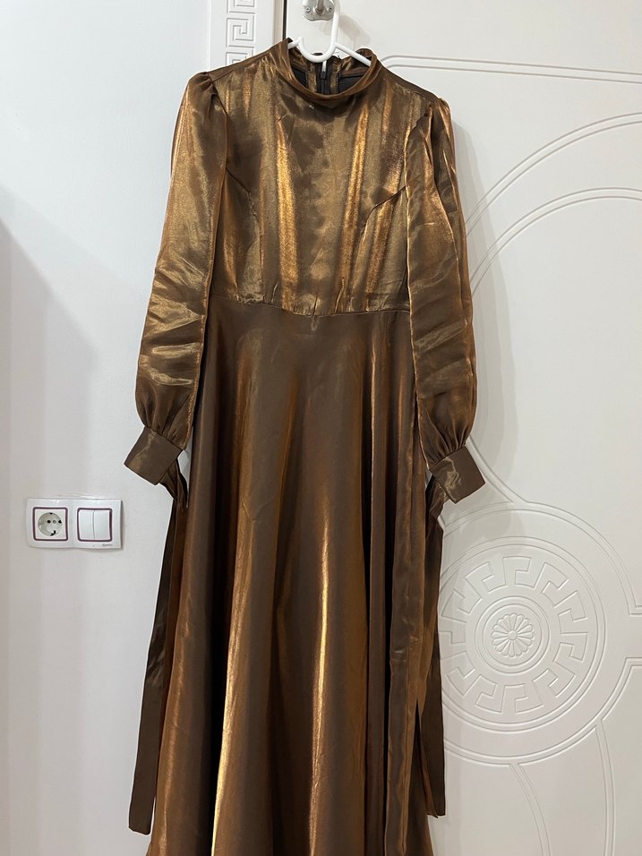 Uzun Kahverengi Bohem Tesettür Elbise - Görsel 5