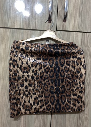 Trendyol & Milla Kahverengi Pullu Leopar Desenli Mini Etek
