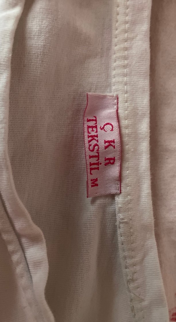 Desenli beyaz tişört - Görsel 2