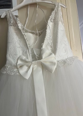 Dantel Detaylı Uzun A Kesim Gelinlik 5 yaş - Görsel 5