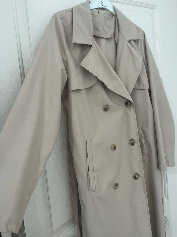 Bej Kadın Uzun Trençkot Düğmeli - Görsel 3