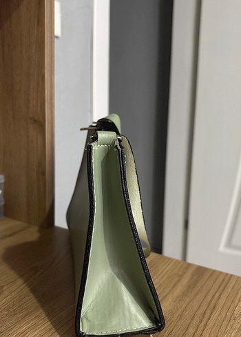 Minimalist Yeşil Deri Kadın Çanta - Görsel 3