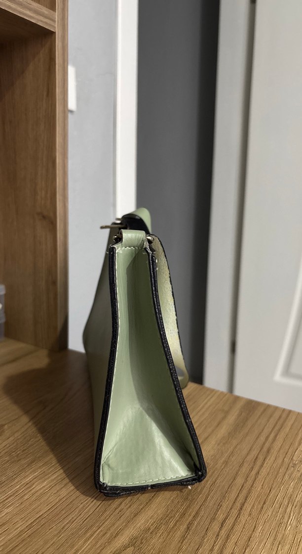 Minimalist Yeşil Deri Kadın Çanta - Görsel 3