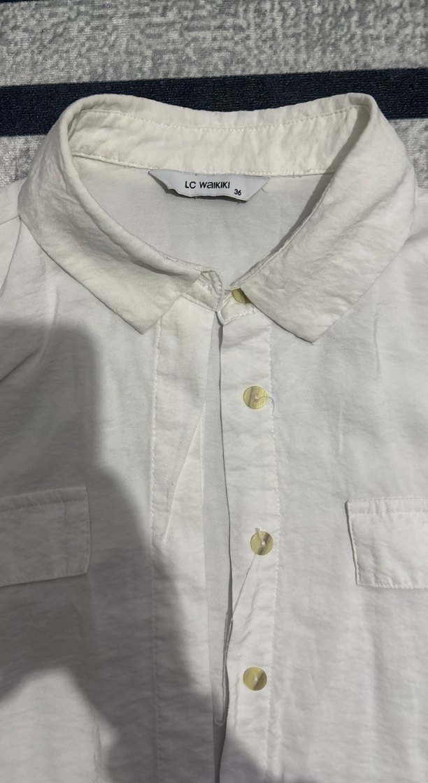 Beyaz Kısa Kollu Keten Gömlek - Görsel 2