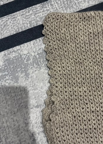 Bej V Yaka Örgü Kadın Süveter - Görsel 5
