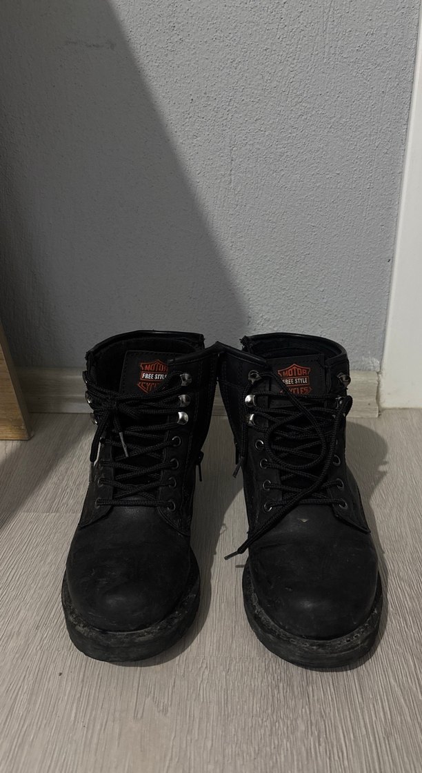 Siyah Deri Erkek Botlar - Görsel 4