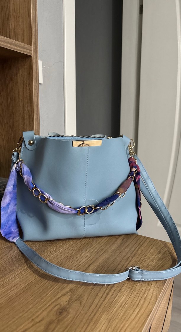 Zincir Detaylı Mavi Kadın Çanta - Görsel 5