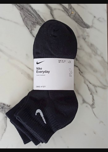 Nike Everyday Siyah Midi Çorap 3 çift - Görsel 2