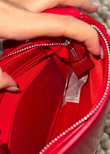 Zara Zara Kırmızı Deri Tokalı Kadın Çanta
