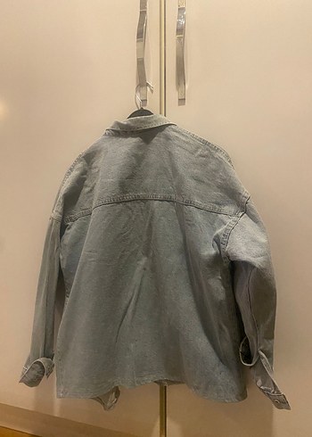 Gri mavi karisik renkli.Düğmeli Rahat Kesim Kadın Denim Ceket - Görsel 2