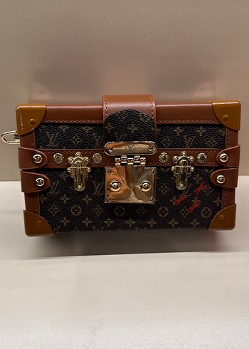 Louis Vuitton Vintage Deri Omuz Çantası - Görsel 2