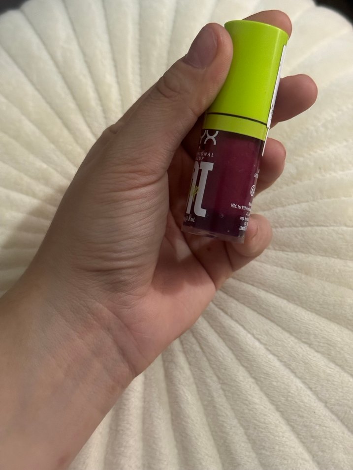 NYX Shiny Haki Dudak Parlatıcısı - Görsel 5