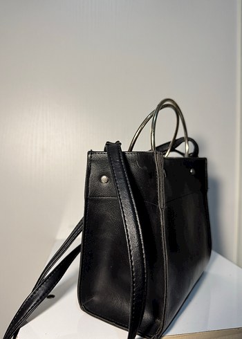 Kadın Siyah Deri Tokalı Çanta - Görsel 2