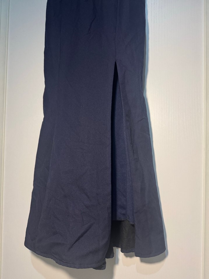 Lacivert Saten Uzun Elbise, Yırtmaçlı, Kolsuz - Görsel 2