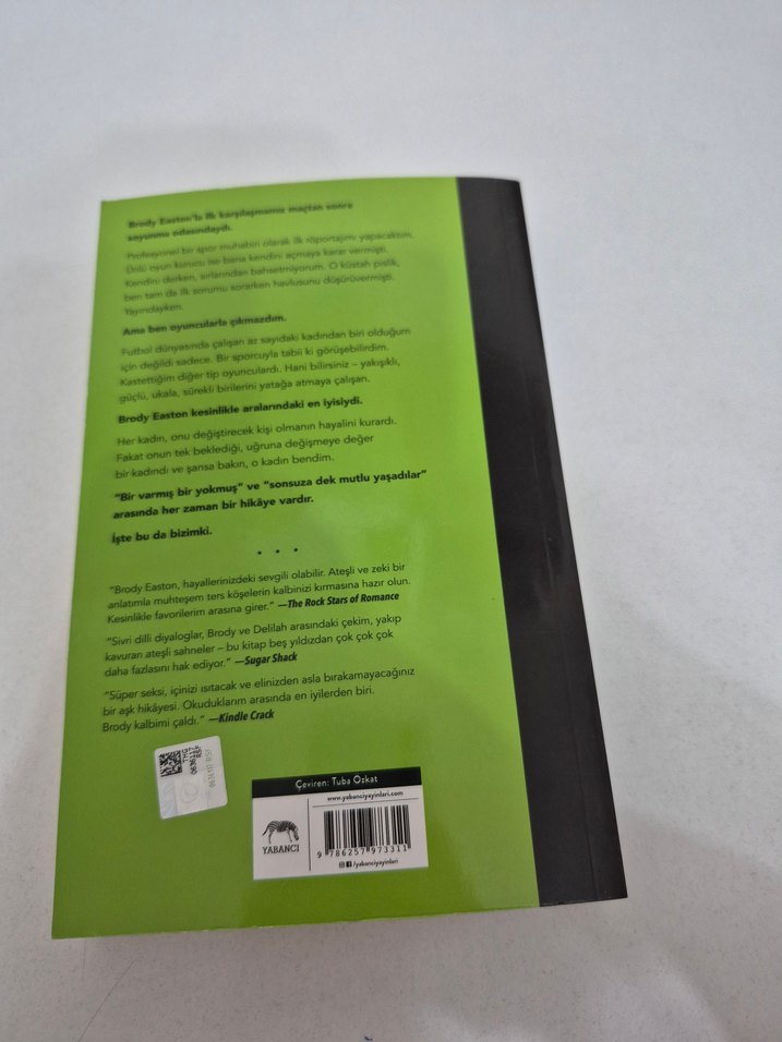 Oyuncu - Vi Keeland - Görsel 2