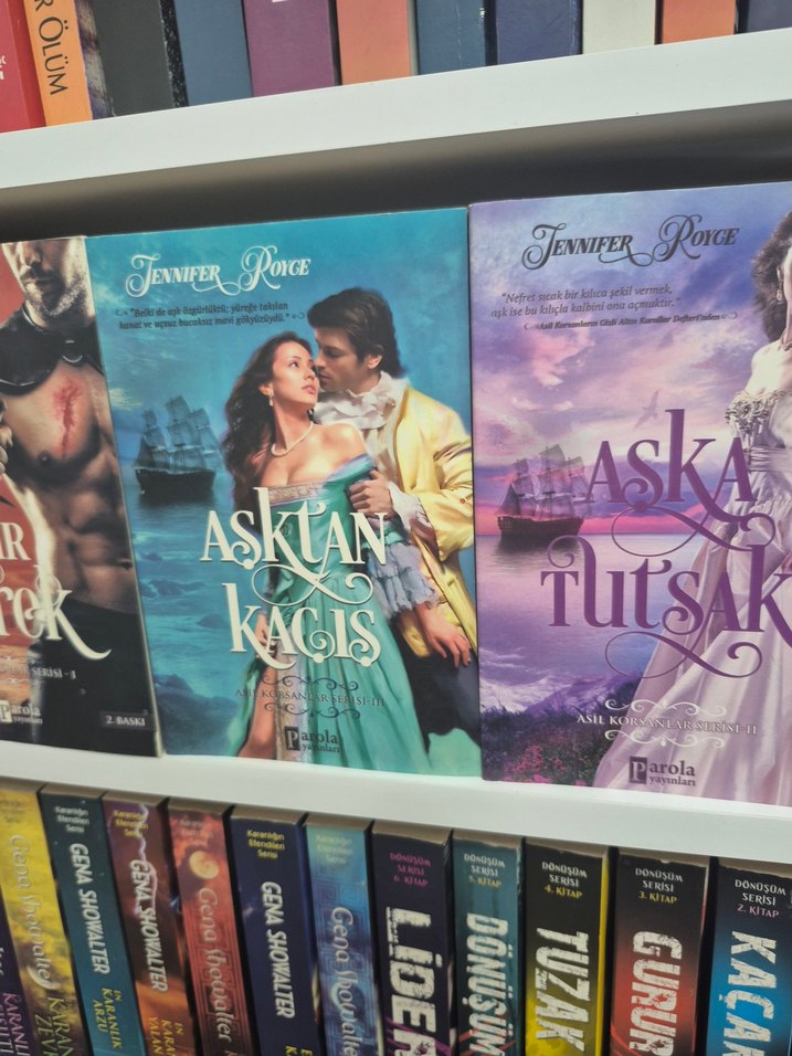 Jennifer Rose Roman Seti - 3 Kitap - Görsel 2