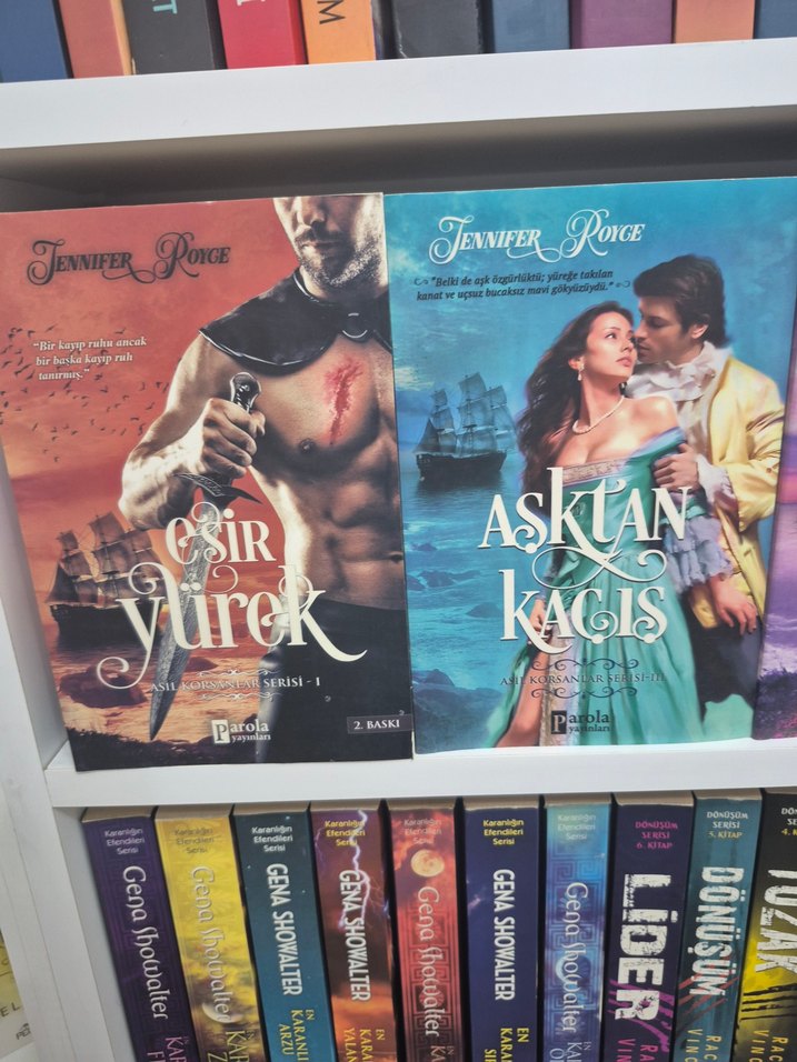 Jennifer Rose Roman Seti - 3 Kitap - Görsel 3