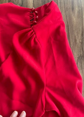 Kırmızı Parlak Uzun Kollu Kadın Gömlek - Görsel 4