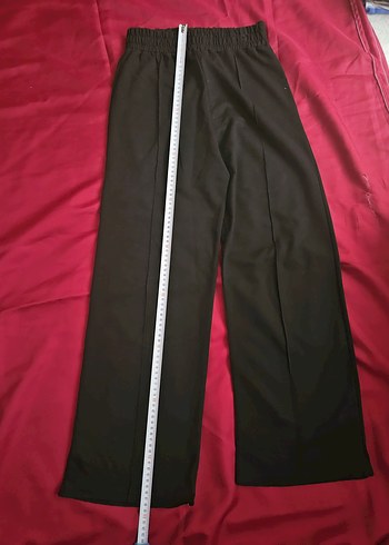 Kadın Siyah Pilili Midi Kumaş Pantolon - Görsel 3